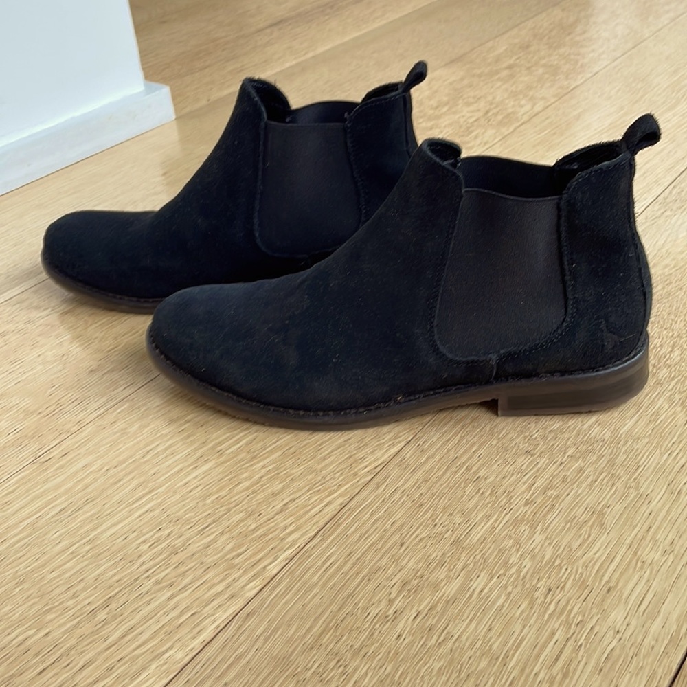 Jack Wills black suede booties.